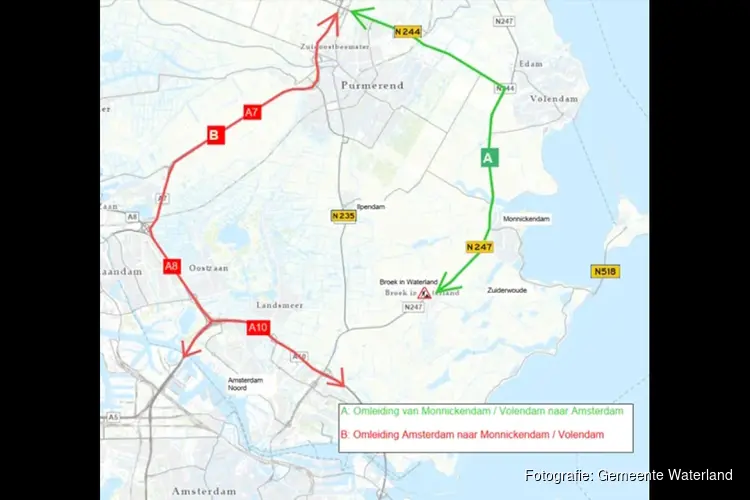 Afsluiting N247 bij Broek in Waterland