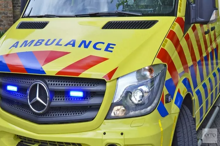 Wielrenner gewond na botsing Kanaaldijk Landsmeer