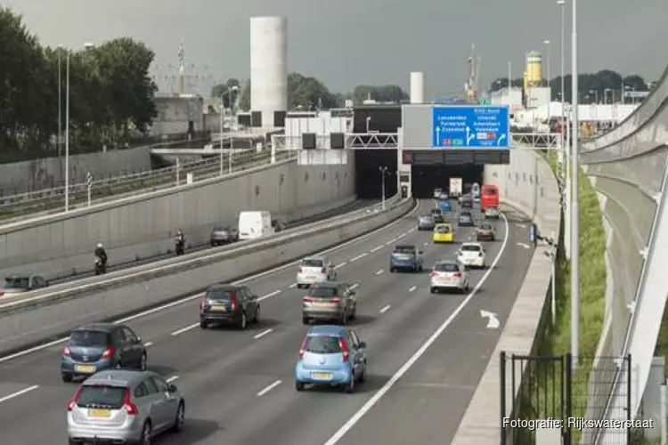 Acht dagen hinder door nachtelijke werkzaamheden op A8 en A10