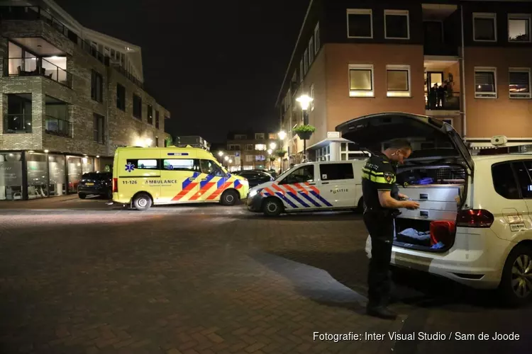 Man neergestoken in Landsmeer: dader voortvluchtig