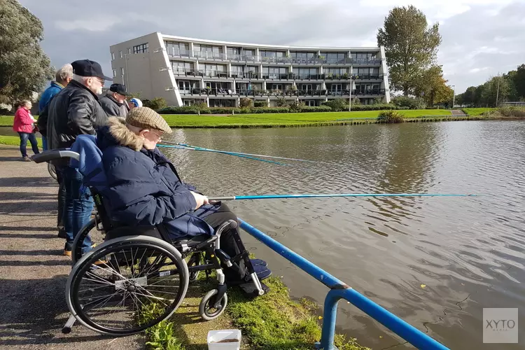 Samen vissen met zorginstelling Waterlandswelzijn, locatie Purmer-Noord