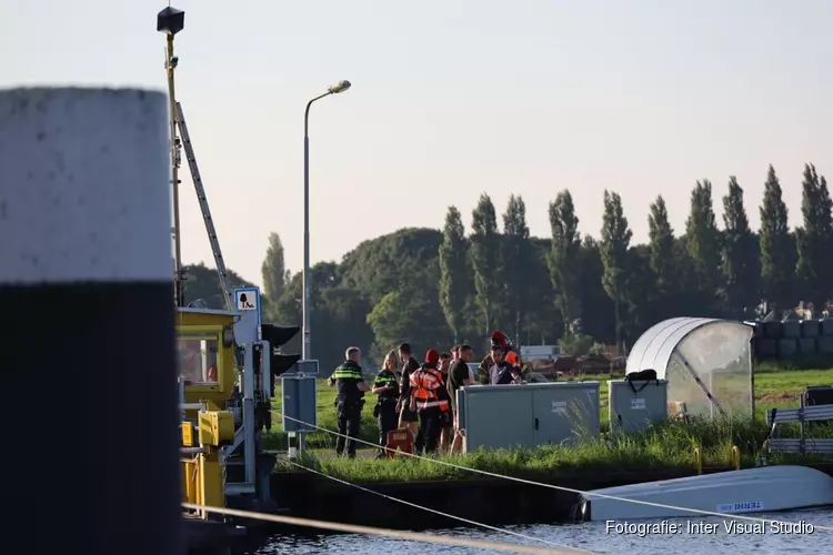 Veerboot veroorzaakt ongeval op kanaal bij Watergang