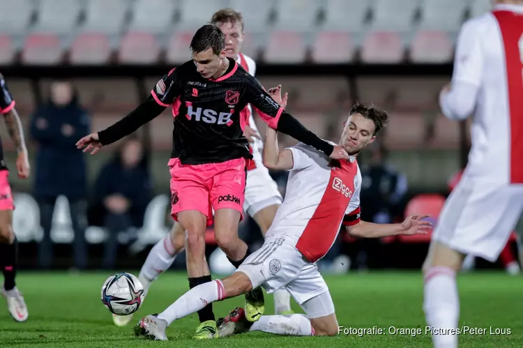 Jong Ajax en FC Volendam gelijk in waar spektakelstuk