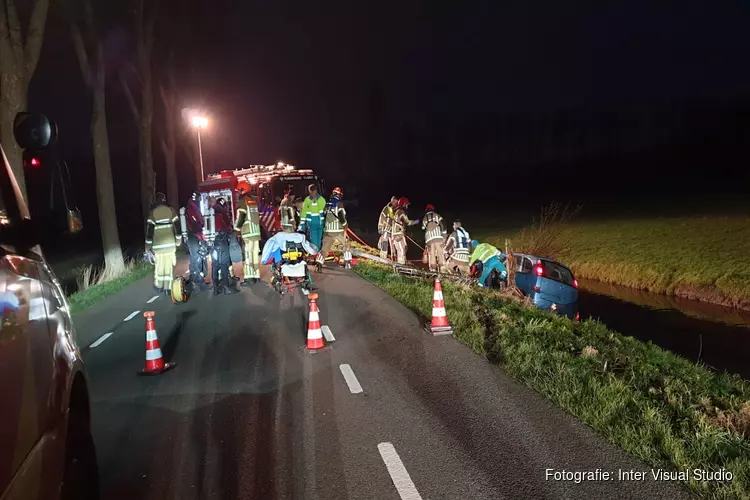 Automobiliste gewond bij eenzijdig ongeval in Purmerend